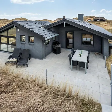 Walther - 300m From The Sea By Interhome
