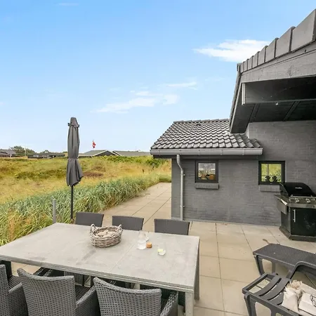 Walther - 300m From The Sea By Interhome *
