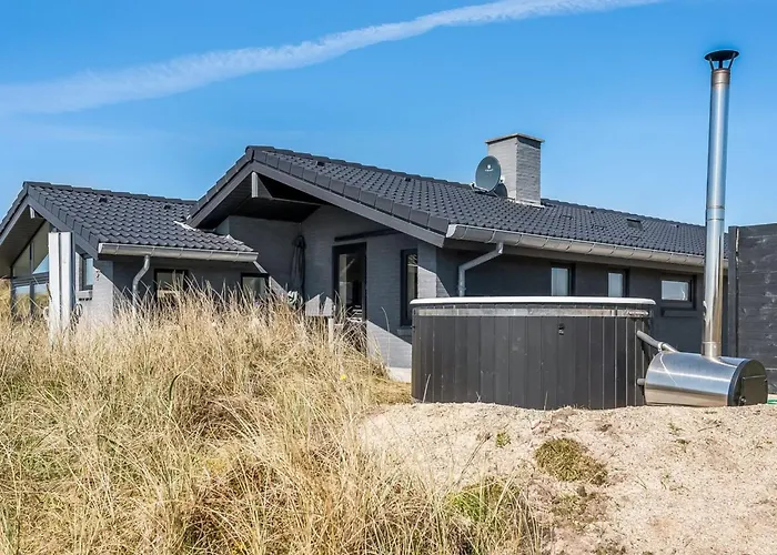 Holiday home Walther - 300m From The Sea By Interhome *